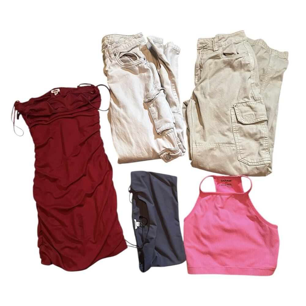 Women’s Garage Clothing LOT mixed Sizes